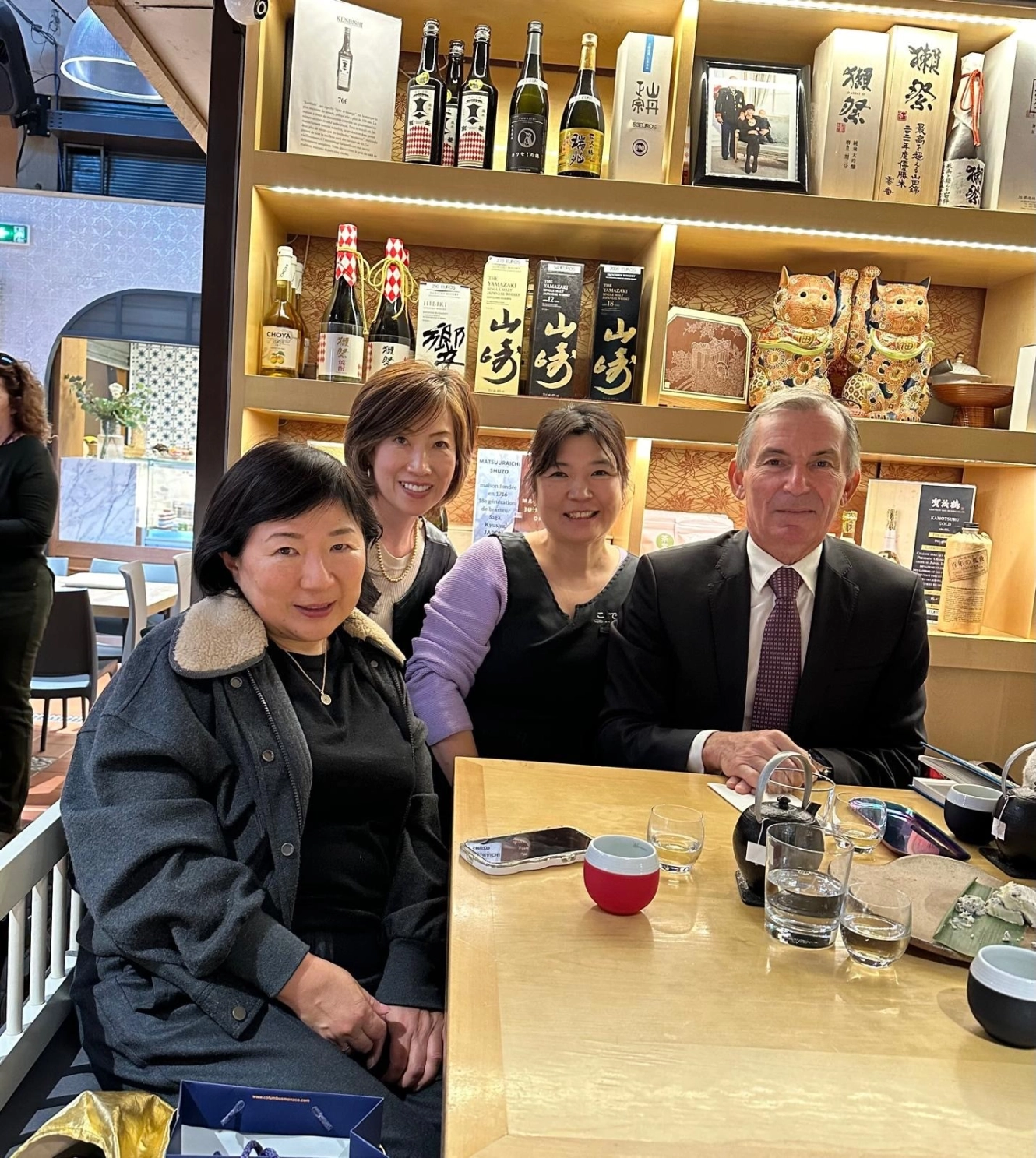 Déjeuner chef du bureau représentation Autorité Monégasque Tourisme et Conventions au Japon et opérateur restaurant japonais marché monégasque